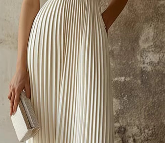 Robe midi plissée asymétrique